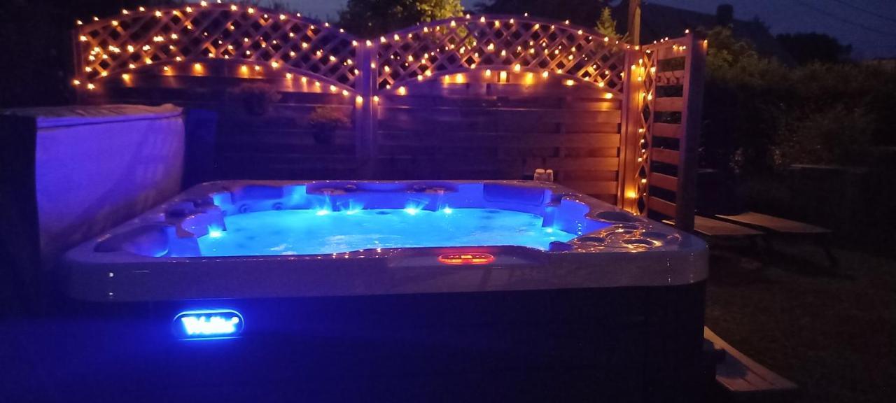 Hotel Cote Cosy Marche-en-Famenne Esterno foto